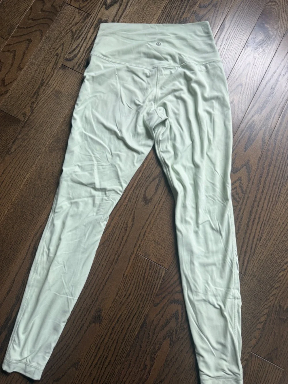 Lululemon size 8